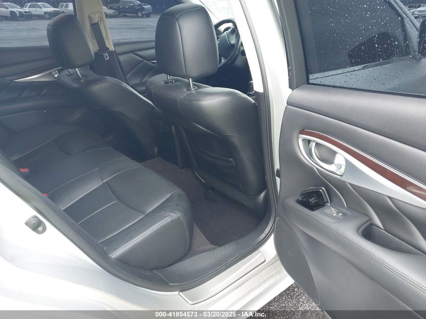 2013 INFINITI M37 VIN: JN1BY1AP4DM513899