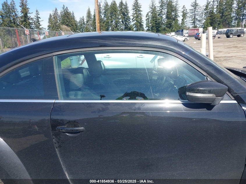 2014 VOLKSWAGEN BEETLE 2.0L TDI - 3VWJL7AT5EM612774