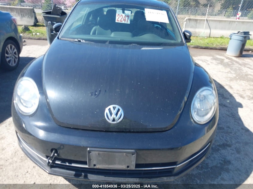2014 VOLKSWAGEN BEETLE 2.0L TDI - 3VWJL7AT5EM612774