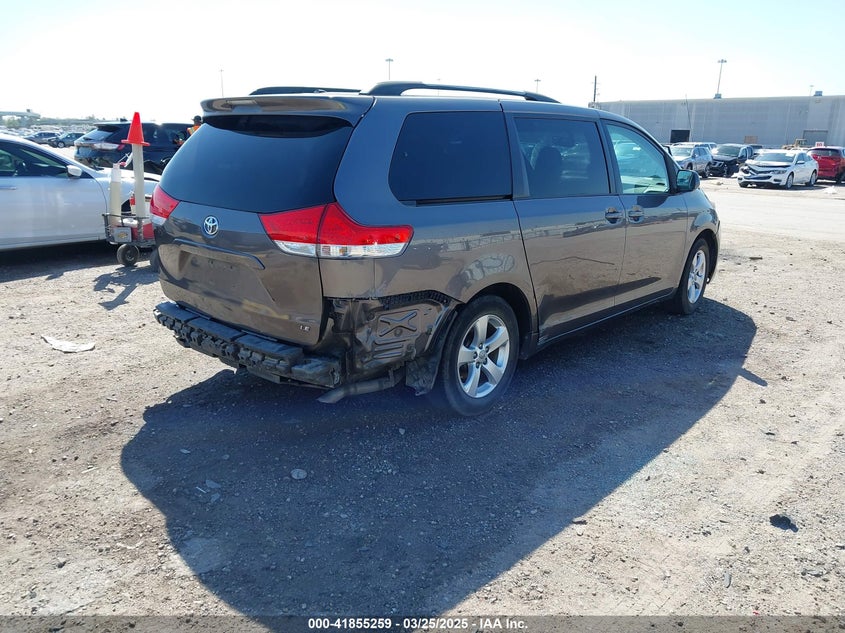2011 TOYOTA SIENNA VIN: 5TDKK3DC0BS103380