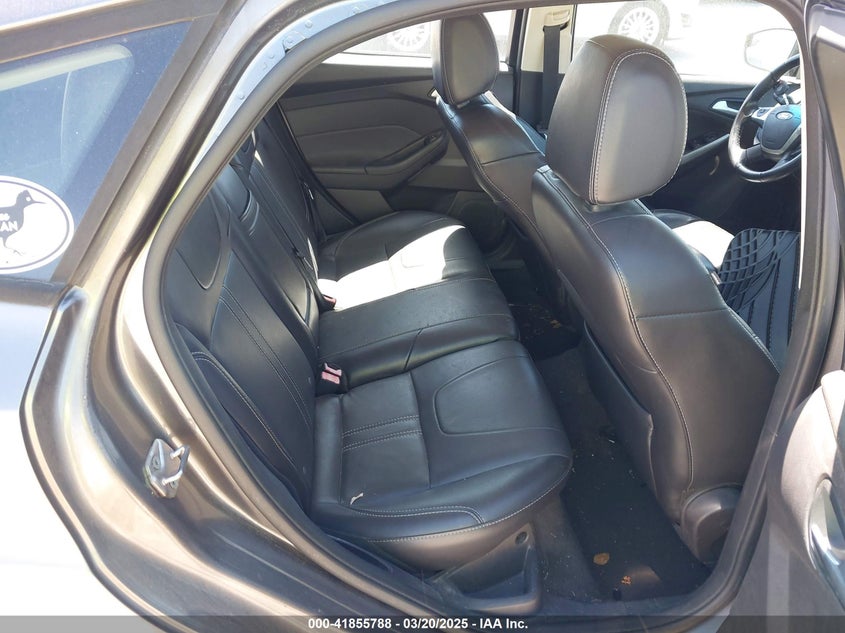 2013 FORD FOCUS VIN: 1FADP3K27DL354556