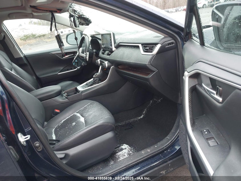 2019 TOYOTA RAV4 VIN: 2T3DWRFV7KW029016