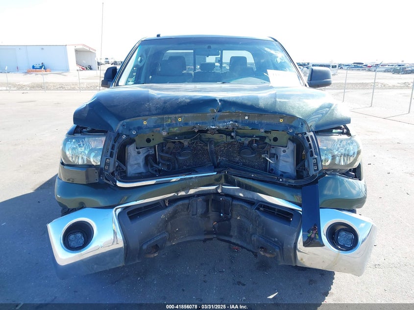 2011 TOYOTA TUNDRA VIN: 5TFUM5F18BX020803