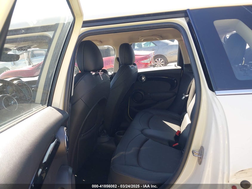 2020 MINI COOPER VIN: WMWXU9C06L2L39385