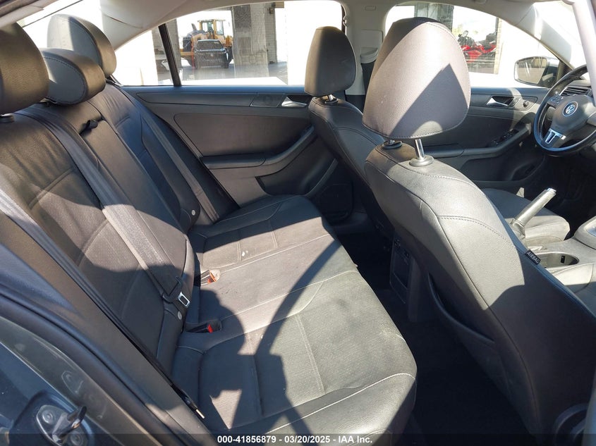 2011 Volkswagen Jetta 2.5L Se VIN: 3VWDZ7AJ9BH305509 Lot: 41856879