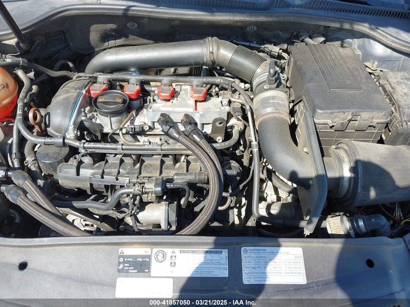 2013 VOLKSWAGEN GTI VIN: WVWHD7AJ8DW097443