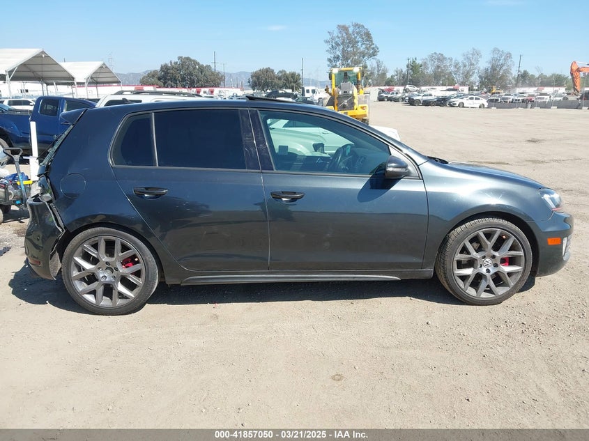 2013 VOLKSWAGEN GTI VIN: WVWHD7AJ8DW097443