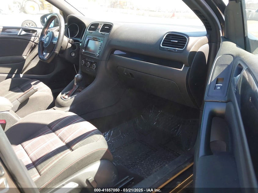 2013 VOLKSWAGEN GTI VIN: WVWHD7AJ8DW097443