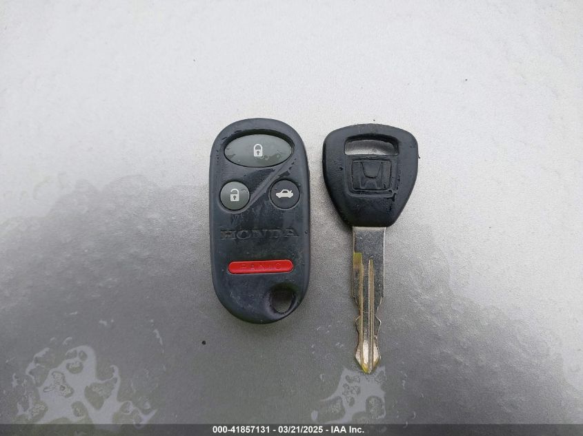 2000 Honda Accord 3.0 Ex VIN: 1HGCG1650YA077105 Lot: 41857131