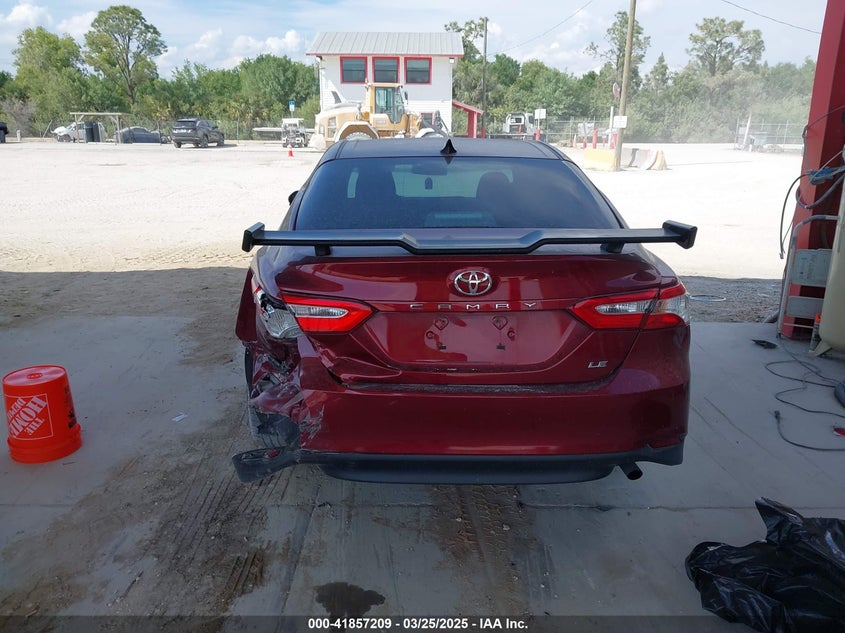 2018 TOYOTA CAMRY LE - 4T1B11HK8JU547847