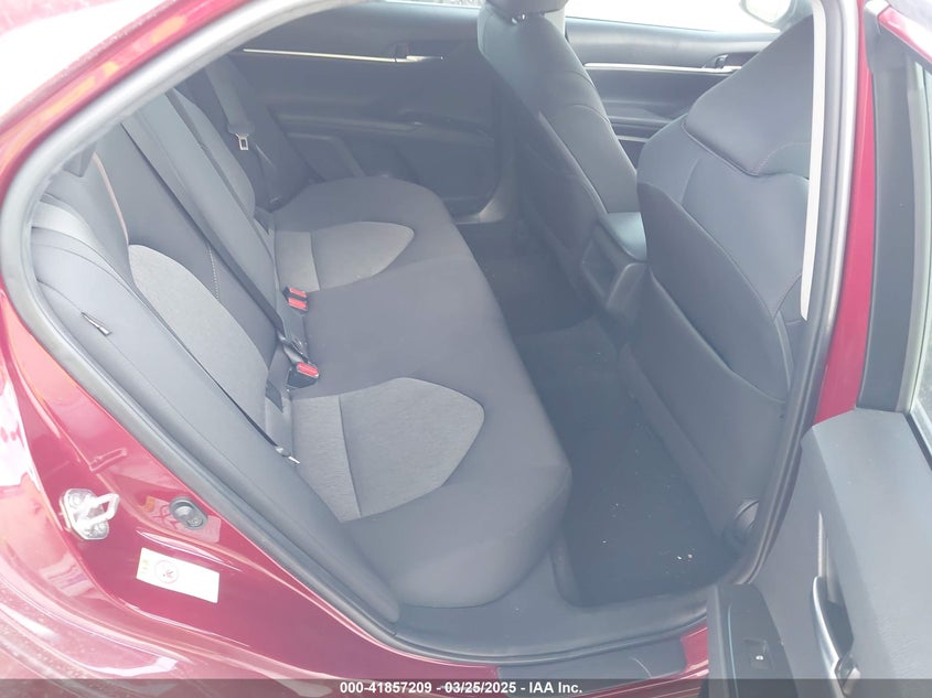 2018 TOYOTA CAMRY LE - 4T1B11HK8JU547847