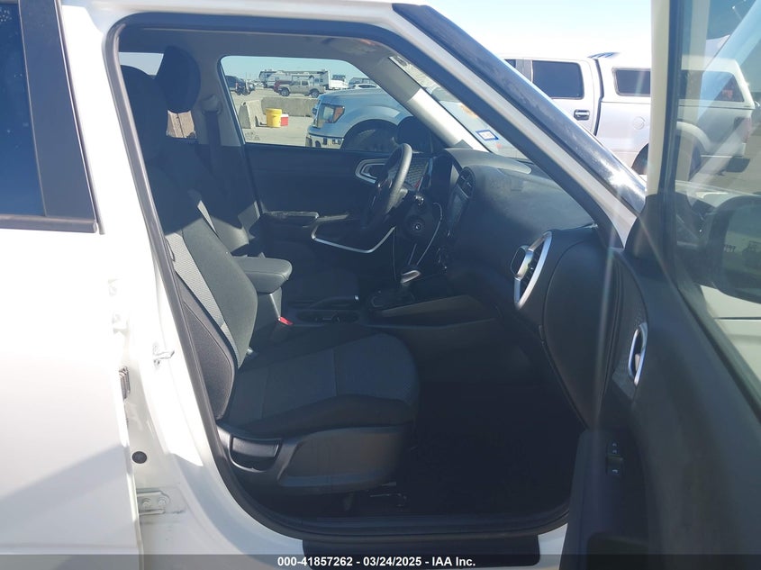 2021 KIA SOUL VIN: KNDJ23AU5M7144920