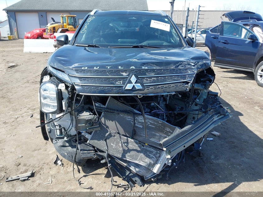 2022 MITSUBISHI OUTLANDER SEL 2.5 S-AWC/SEL LAUNCH EDITION S-AWC/SEL SPECIAL EDITION S-AWC - JA4J4VA80NZ081069