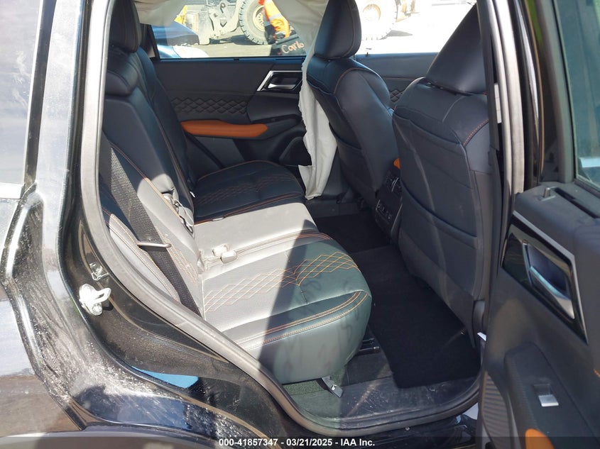 2022 MITSUBISHI OUTLANDER SEL 2.5 S-AWC/SEL LAUNCH EDITION S-AWC/SEL SPECIAL EDITION S-AWC - JA4J4VA80NZ081069