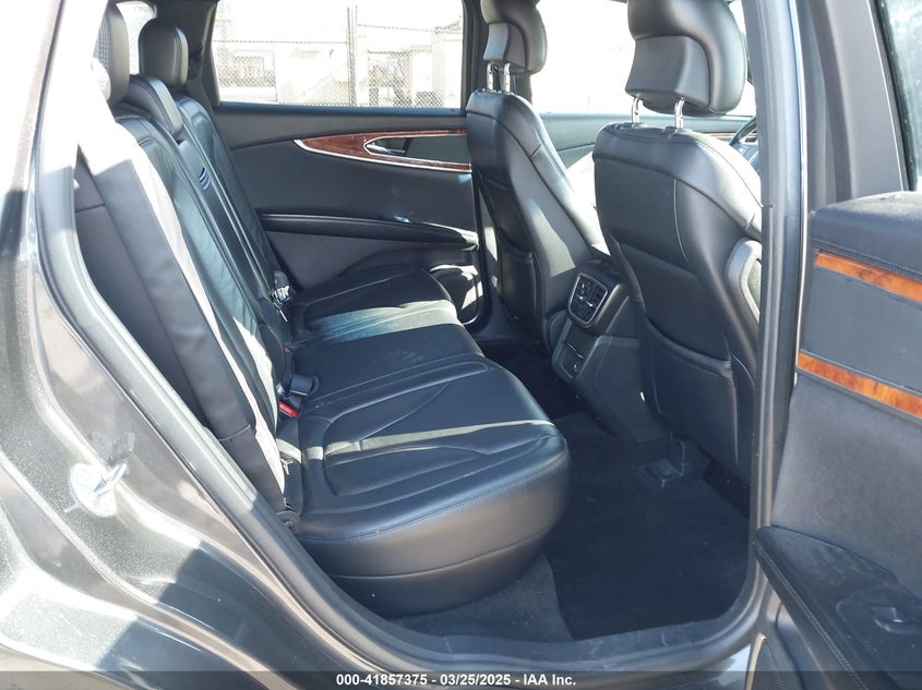2017 LINCOLN MKX VIN: 2LMPJ6KR9HBL37562