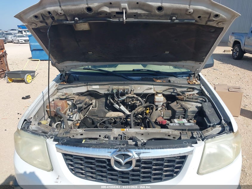 2008 MAZDA TRIBUTE VIN: 4F2CZ02Z88KM07496