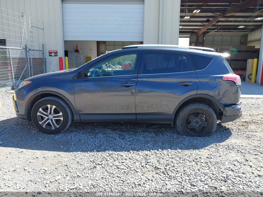 2016 TOYOTA RAV4 LE - JTMZFREV5GJ078051