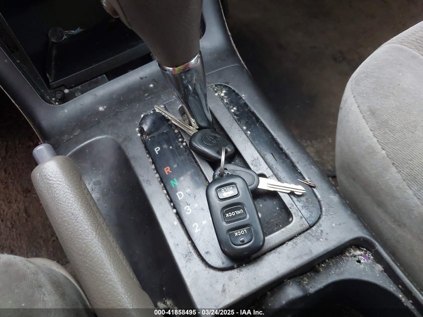 2006 TOYOTA CAMRY VIN: 4T1BF32K26U631160