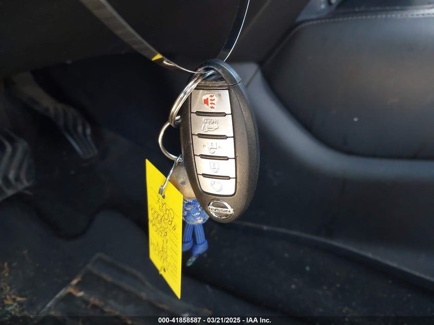 2017 NISSAN ROGUE SL - JN8AT2MT8HW395084