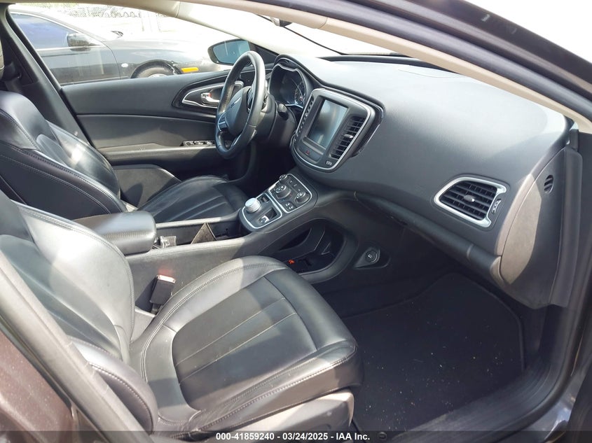 2015 CHRYSLER 200 VIN: 1C3CCCCG8FN519425