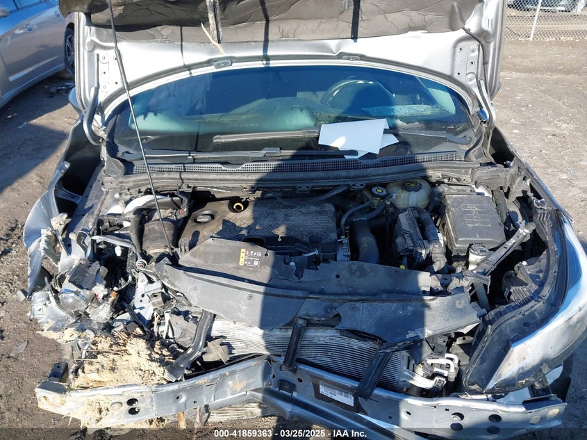 2019 CHEVROLET CRUZE VIN: 1G1BE5SM7K7138628