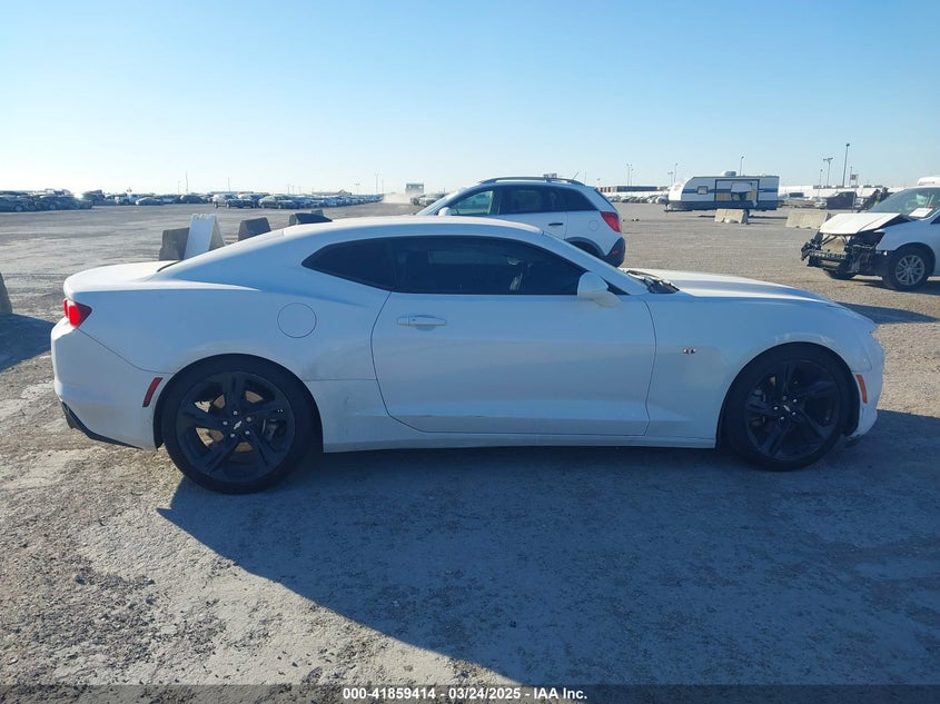 2019 CHEVROLET CAMARO VIN: 1G1FB1RX0K0147019