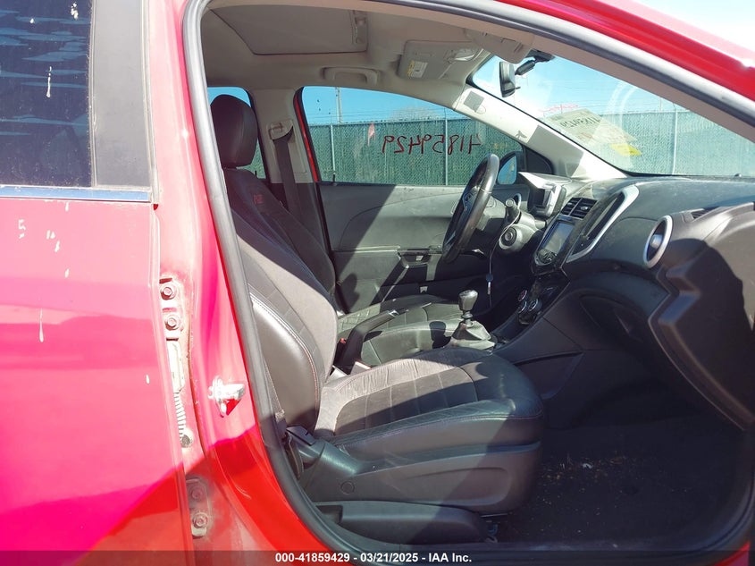 2015 CHEVROLET SONIC VIN: 1G1JH5SB8F4168410