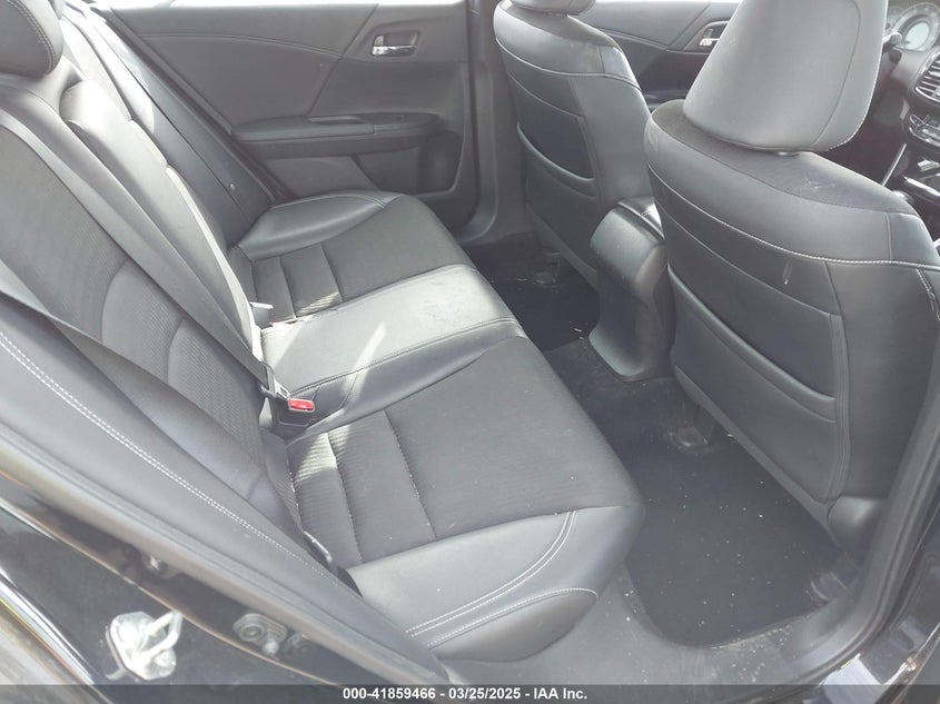 2017 HONDA ACCORD VIN: 1HGCR2F55HA201448