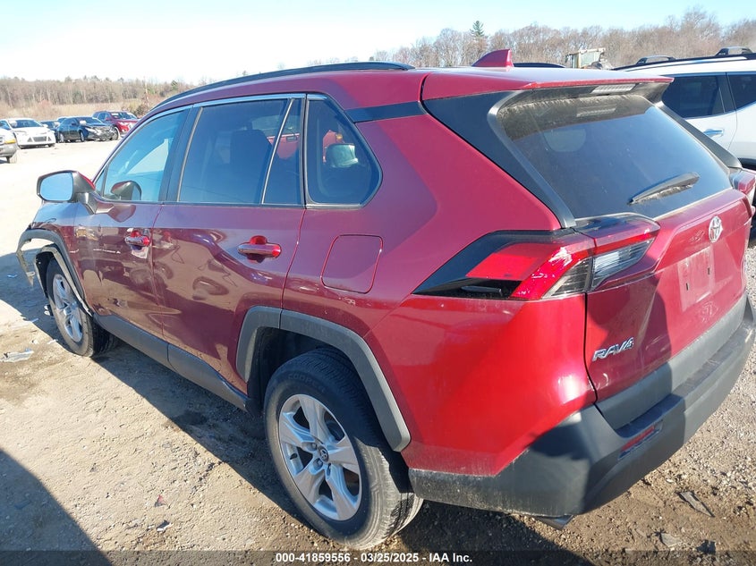 2021 TOYOTA RAV4 VIN: 2T3P1RFV4MW165585
