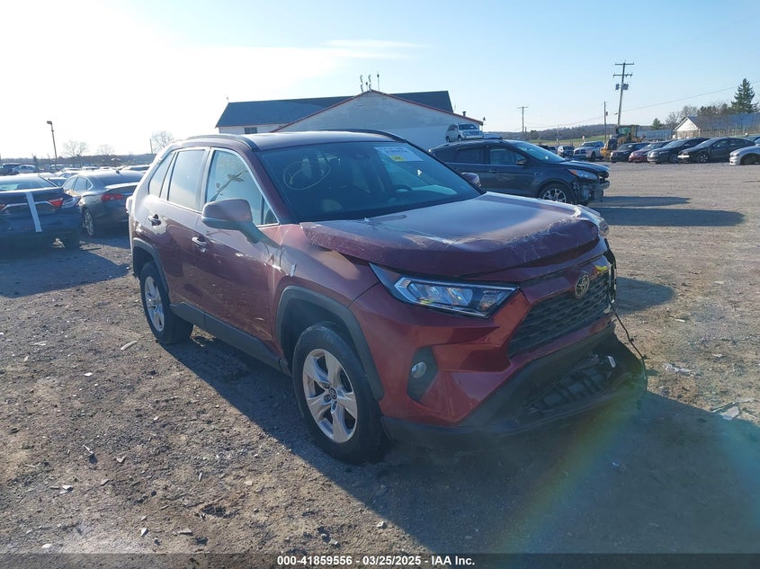 2021 TOYOTA RAV4 VIN: 2T3P1RFV4MW165585
