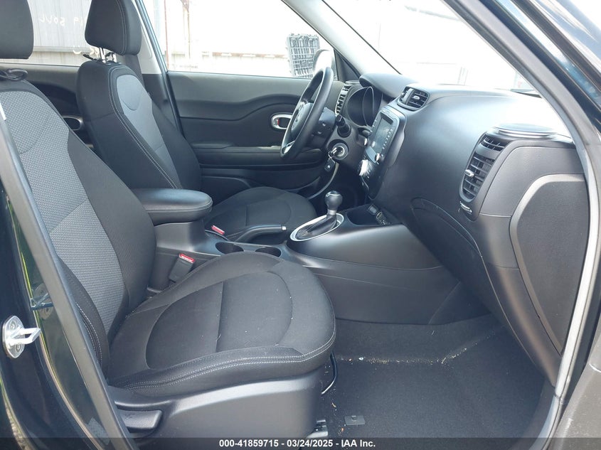 2019 KIA SOUL + - KNDJP3A57K7025855