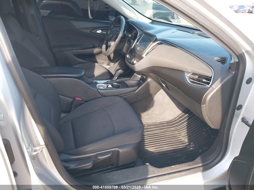 2018 CHEVROLET MALIBU LT - 1G1ZD5ST8JF200017