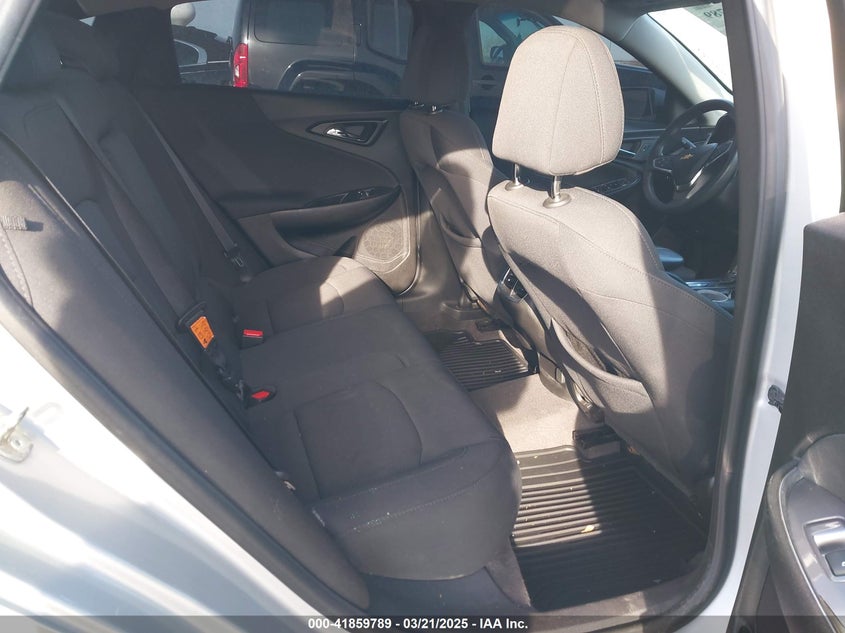 2018 CHEVROLET MALIBU LT - 1G1ZD5ST8JF200017