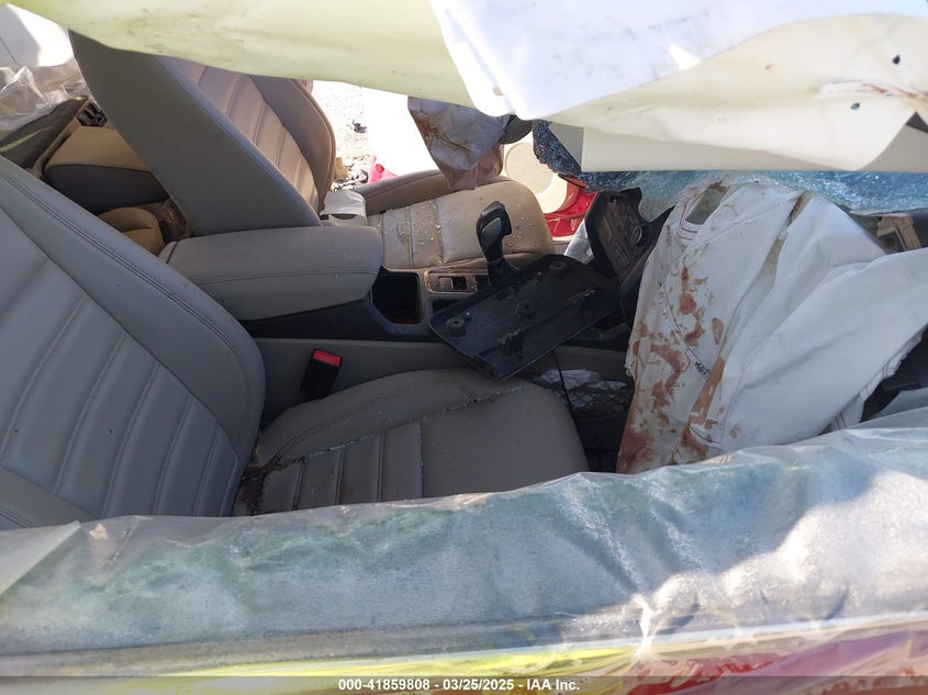 2019 FORD ESCAPE VIN: 1FMCU0HD2KUC32177