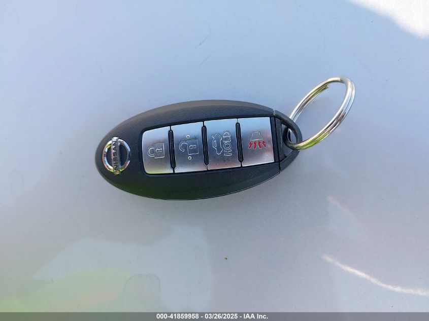 2017 Nissan Sentra Nismo VIN: 3N1CB7AP6HY301923 Lot: 41859958