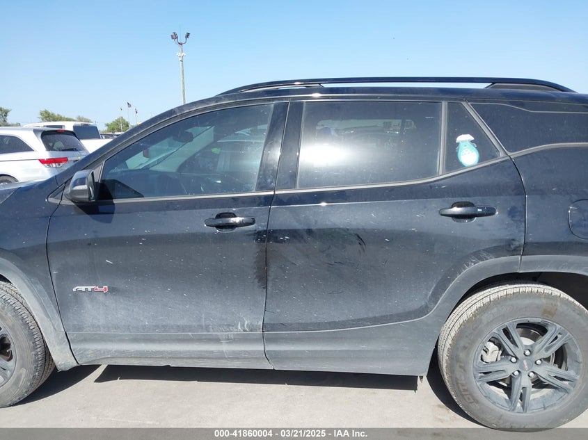 2022 GMC TERRAIN AWD AT4 - 3GKALYEVXNL286596