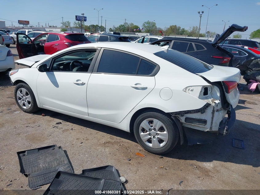 2017 KIA FORTE LX - 3KPFK4A71HE082296