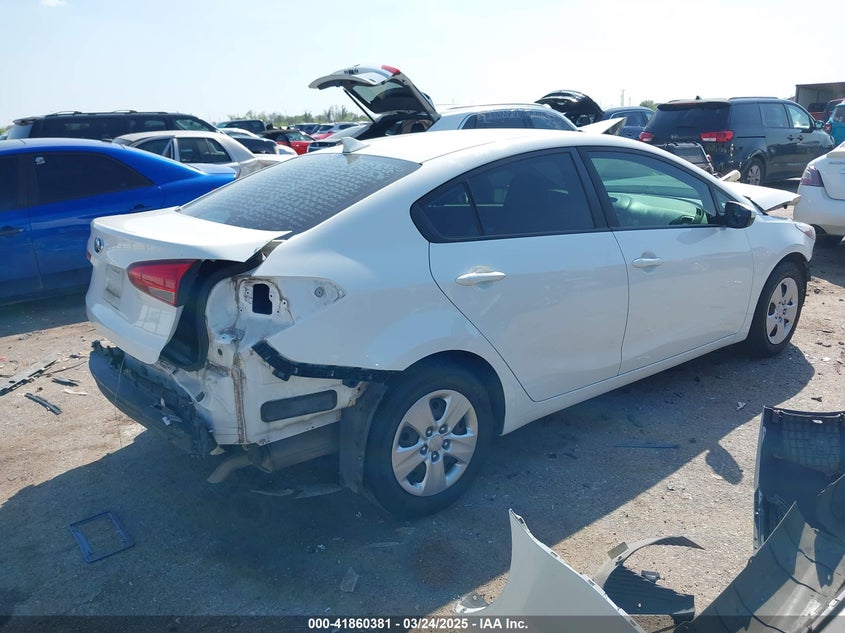 2017 KIA FORTE LX - 3KPFK4A71HE082296