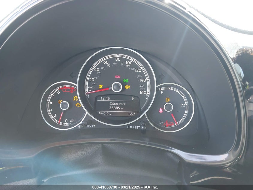 2019 VOLKSWAGEN BEETLE VIN: 3VWFD7AT3KM707221