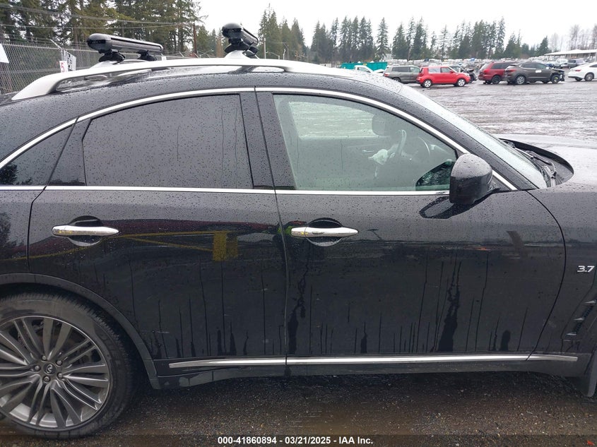 2017 INFINITI QX70 - JN8CS1MW0HM411645