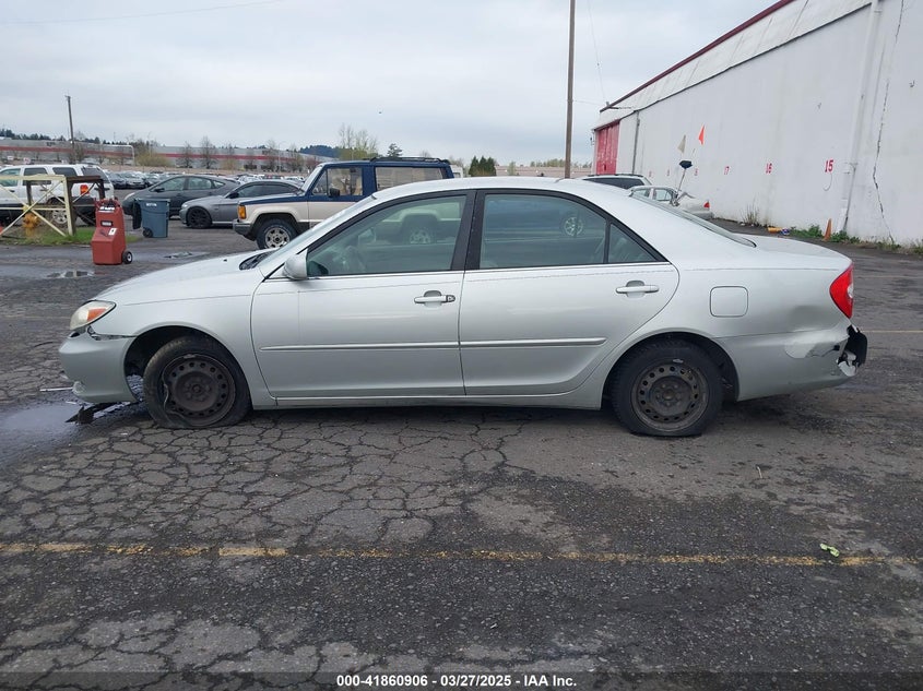 2003 Toyota Camry Le VIN: JTDBE32K630174203 Lot: 41860906