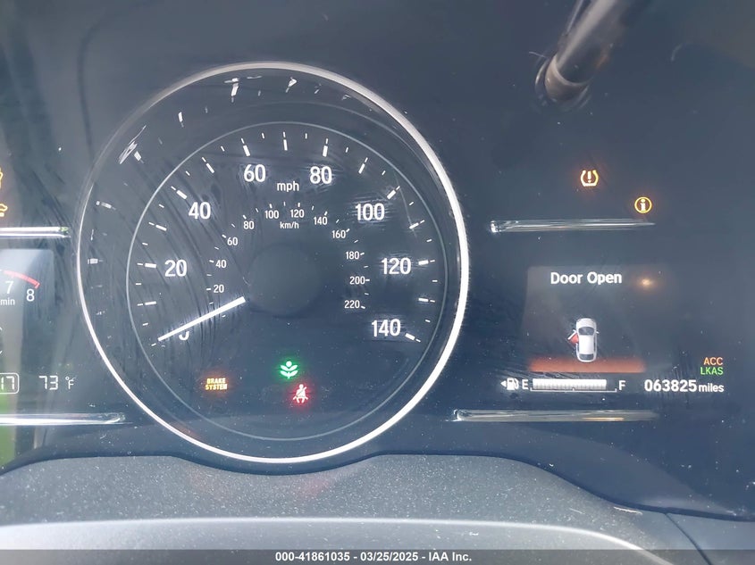 2019 HONDA HR-V VIN: 3CZRU5H56KM730868