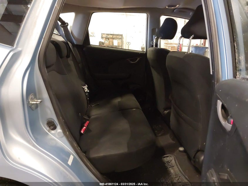 2009 HONDA FIT VIN: JHMGE88489S005033
