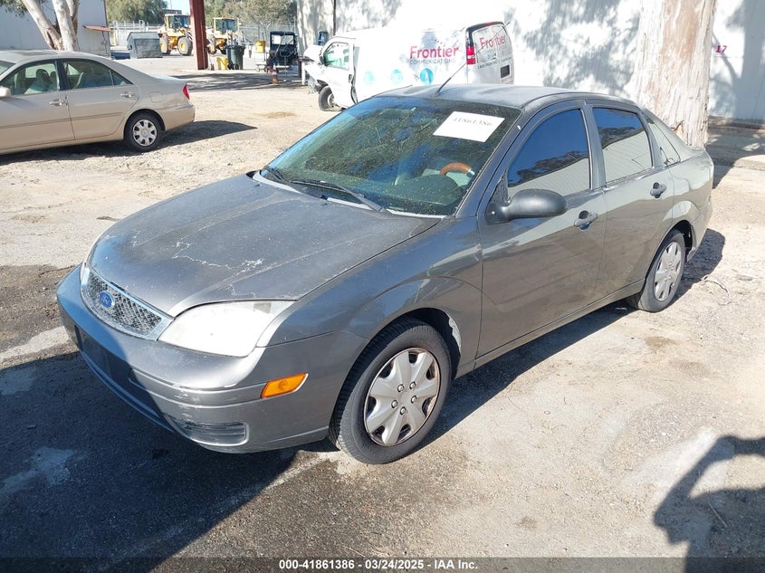 2007 FORD FOCUS VIN: 1FAFP34N87W211893