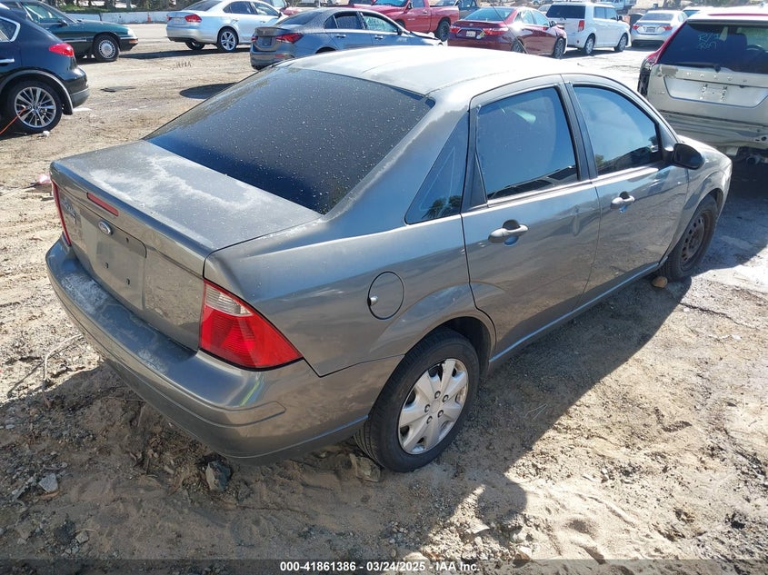2007 FORD FOCUS VIN: 1FAFP34N87W211893