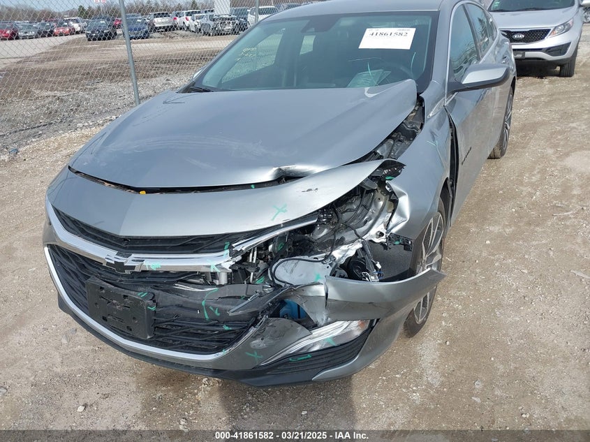 2025 CHEVROLET MALIBU VIN: 1G1ZG5ST6SF152056