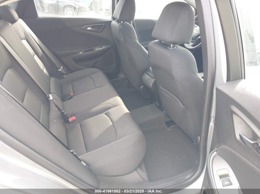 2025 CHEVROLET MALIBU VIN: 1G1ZG5ST6SF152056