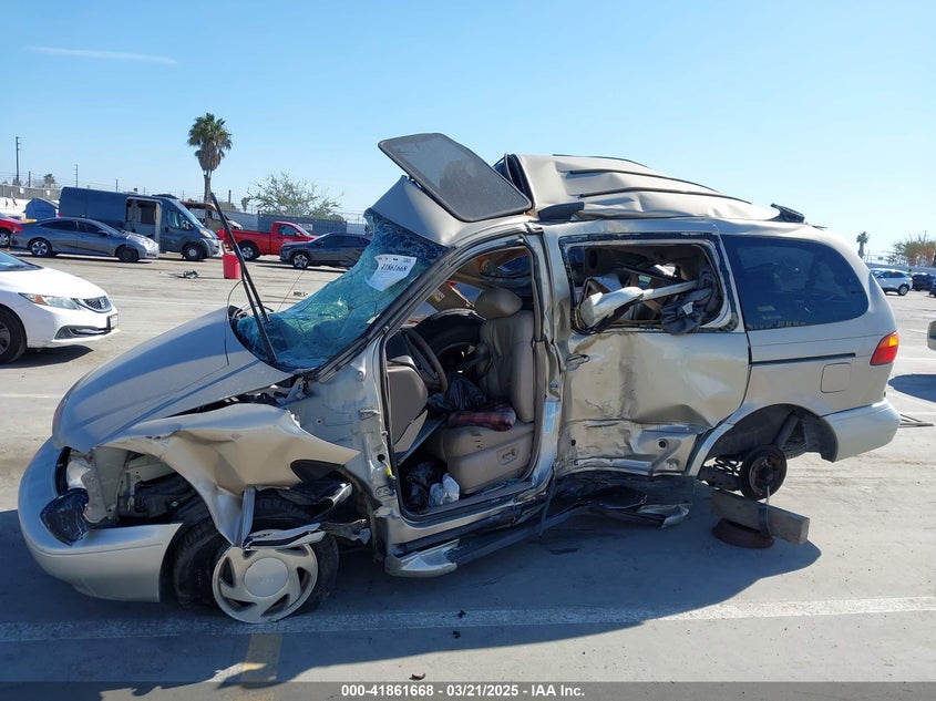 2000 Toyota Sienna Xle VIN: 4T3ZF13CXYU318510 Lot: 41861668