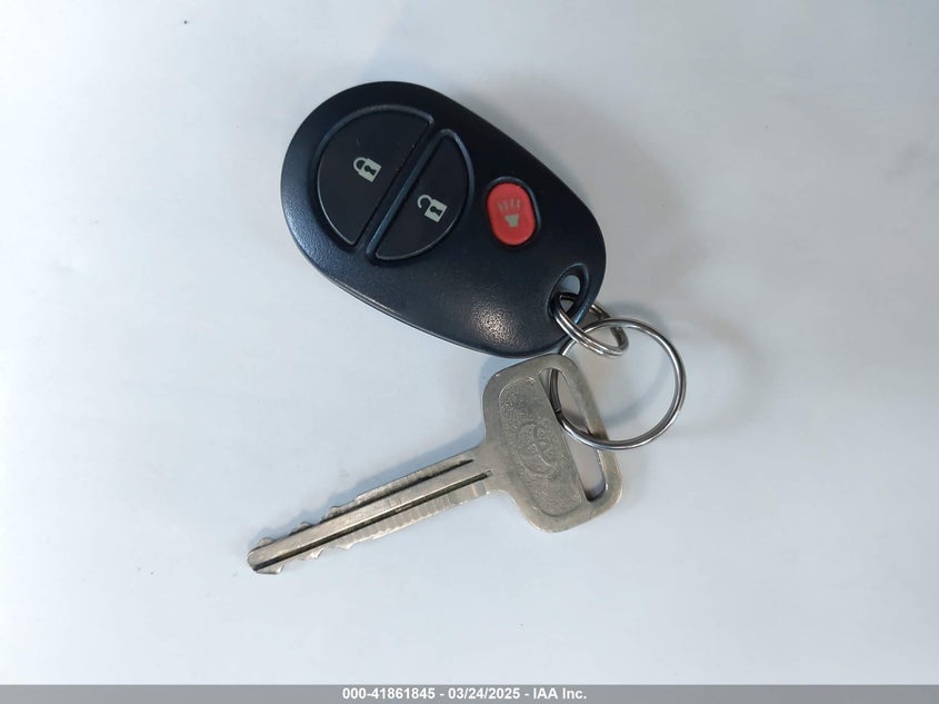 2006 TOYOTA SIENNA VIN: 5TDZA23C16S543840