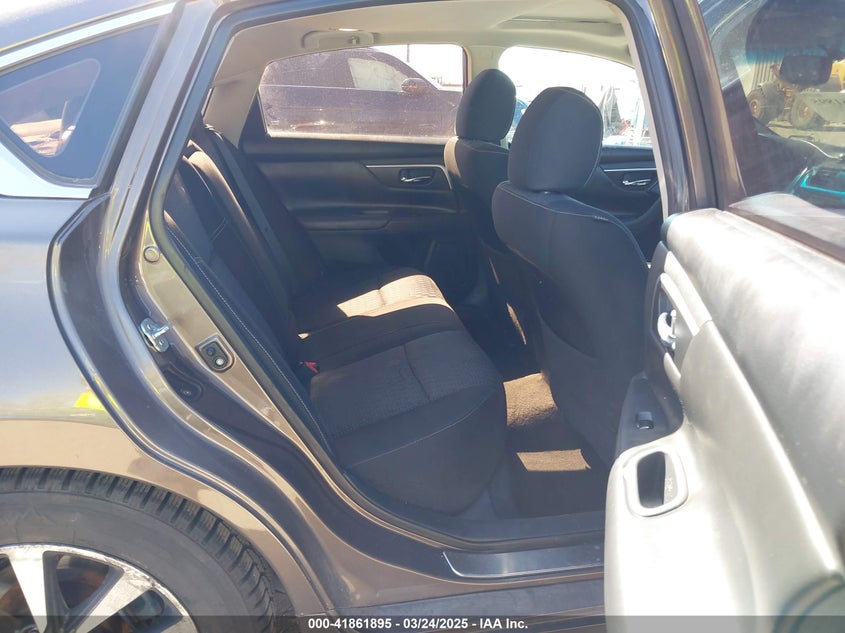 2016 NISSAN ALTIMA VIN: 1N4AL3AP3GC112394